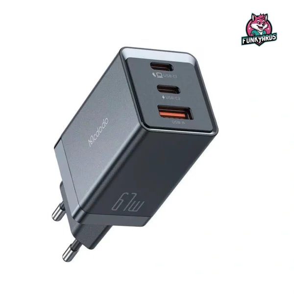 Mcdodo CH-1541 GaN wall charger, 2x USB-C, 1x USB, 67W (black)